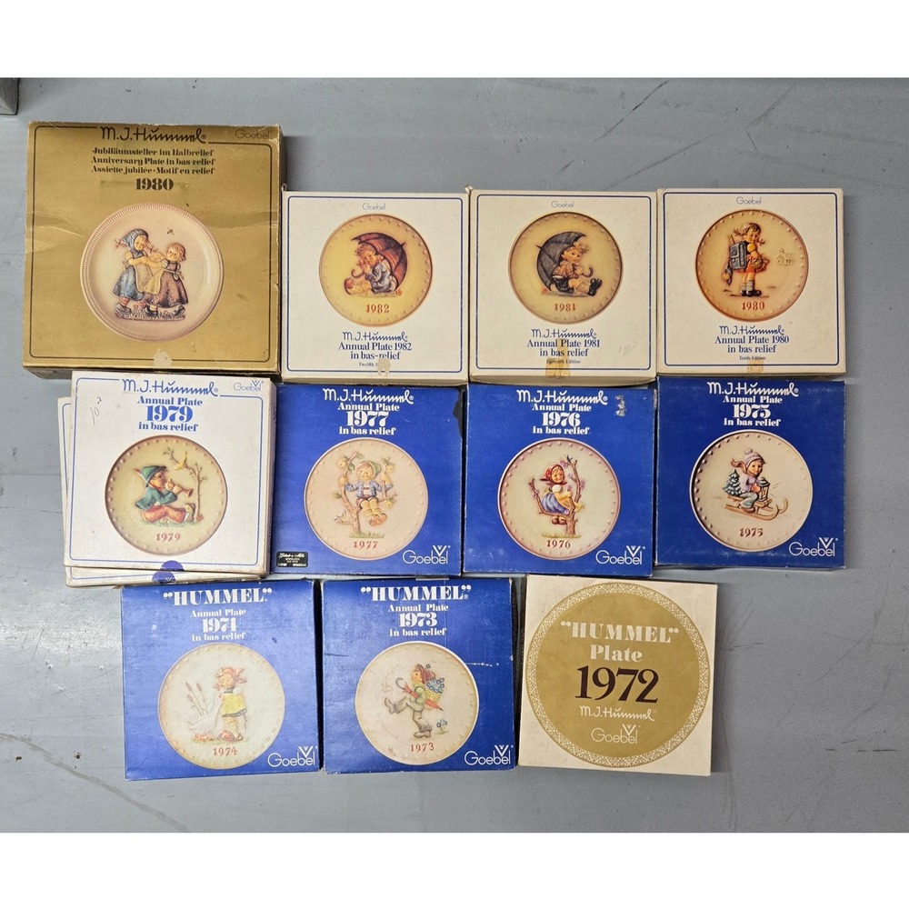 Vintage M.I. Hummel Collector Plates (70s & 80s), 10 Annual 1 Anniversary Plates
